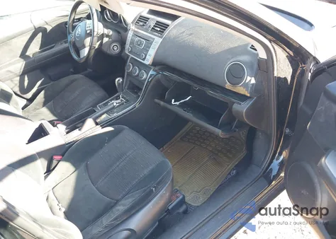 2010 Mazda Mazda6 I Touring Plus из США, поврежденный, VIN 1YVHZ8CH8A5M02937